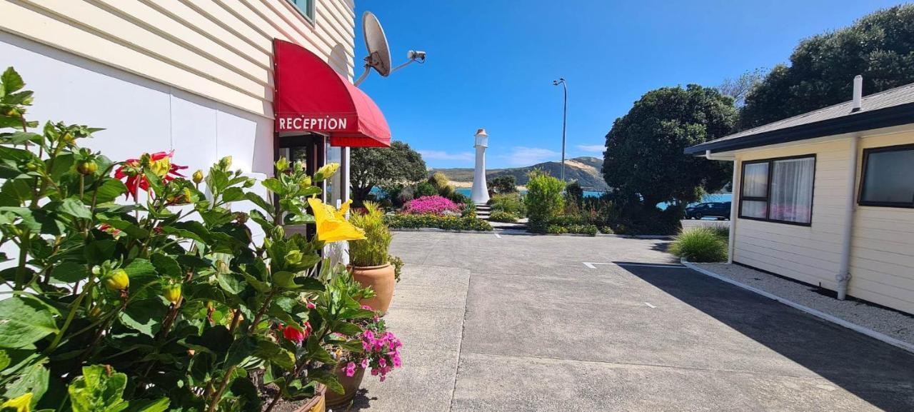 Opononi Lighthouse Motel Luaran gambar
